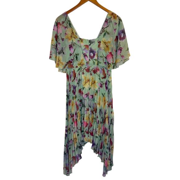 Not For Sale Kensie Dress Women 6 Green Mini Crinkle Floral Flutter - Picture 6 of 10